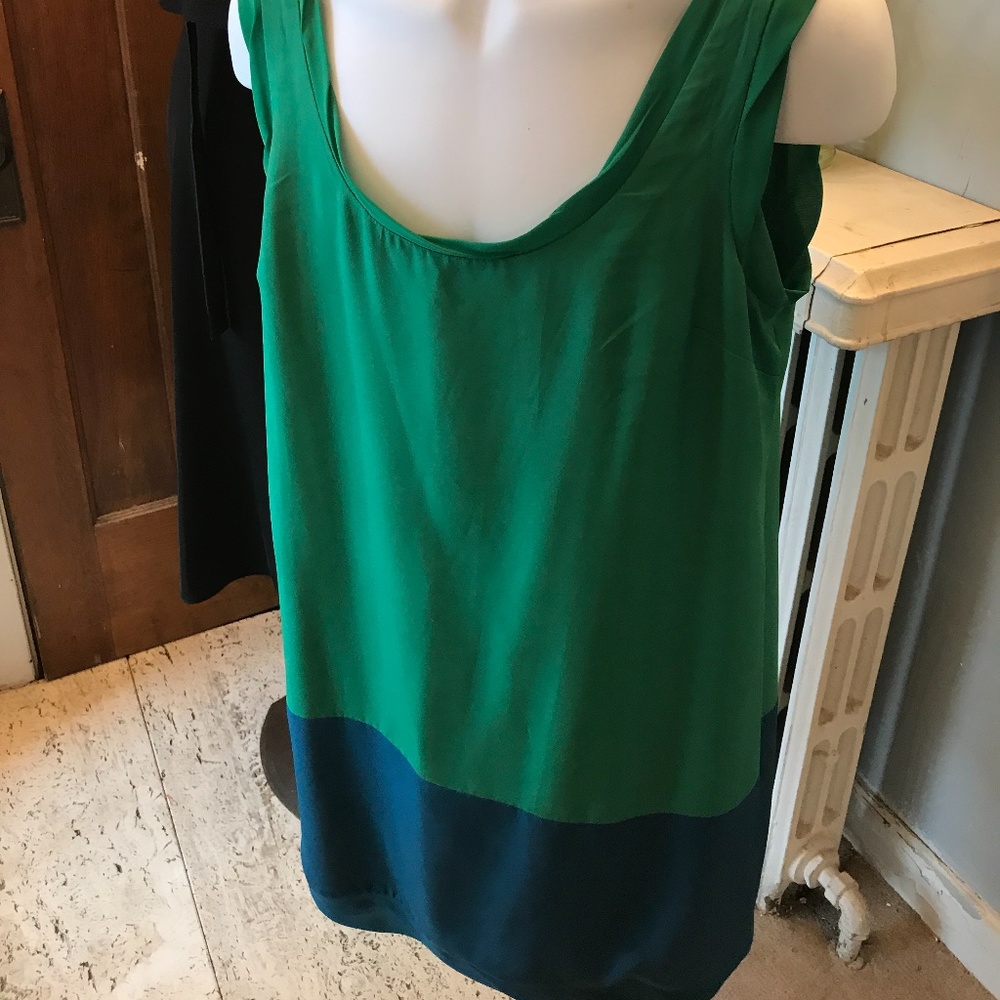 Dress - Picture 5 of 8